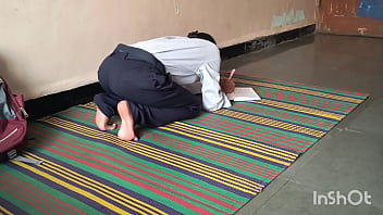 Gadis Perawan Kampus Yang Polos Digituin Habis-habisan Sama Guru Les Pribadinya Yang Mesum.