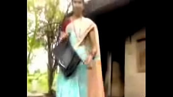 Gadis Seksi Dari Desa