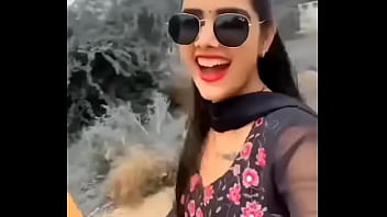 Desi Bhabhi Na Dudh Upar Neeche