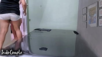 Desahan Mesra Terapis Pijat Berhijab Chika Toge Saat Dientot