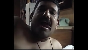 Pasangan Mesra Desi Yang Bergairah
