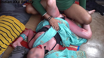 Garam Hindi Xxx Behan Ki Maa Ka Maza