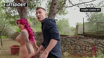 Ibu Tiri Montok Tak Berhenti Menggoyang Anak Tirinya Di Alam Terbuka – Milf Latina