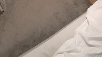 Ibu Mertua Mengintip Saat Kita Bercinta