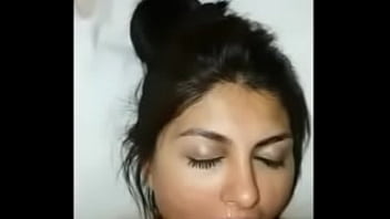 Video Mesum Arab Amatir: Ceweknya Sampai Teler Ngewein Kontol Pacar!
