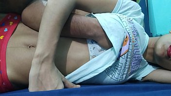 Guru Hindi Desi, Priya, Ngentot Muridnya Habis Jilat Memek Sempit Sampai Meraung-raung Dengan Suara Asli Hindi