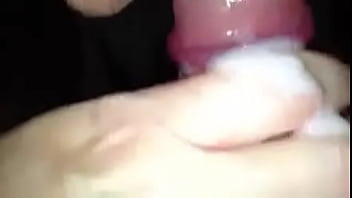 Istri Itu Ngehis Kontol Suaminya Dengan Sangat Kuat Disertai Suara Hindi Yang Menggairahkan
