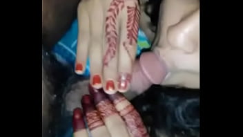 Gadis Seksi Berdarah Desi Yang Menggoda