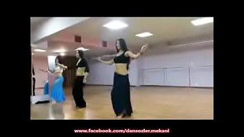 Penari Arab Seksi Yang Menggoda