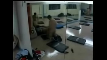 Pasangan Arab Bercinta Liar Di Gym, Rekaman Tersembunyi Full 176 Mp4