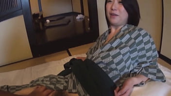 Pov Amatir Jepang Dengan Bulu Lebat Yang Menggoda