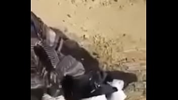 Basahi Kerudung Itu Dengan Pancaran Air Seniku