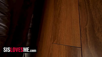 Kost Bareng Panas: Chanel Camryn Dan Elias Cash Bercinta Di Depan Kakak