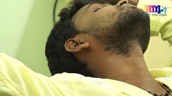 Gairah Tersembunyi Ibu Rumah Tangga India Dengan Tukang Kode Yang Menggoda