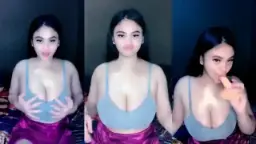 Kylie Basah Basahan Payudara Menggoda