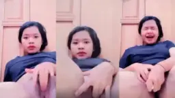 Putri Fatikah Melebarkan Kaki Di Kamar Sambil Mengocok Memek