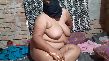 একা পেয়ে স্টেপ আঙ্কেলকে ইচ্ছেমতো চুদে দিলাম