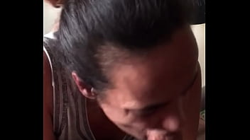 Aku Sangat Menikmati Saat Mulutku Memenuhi Batang Kerasmu