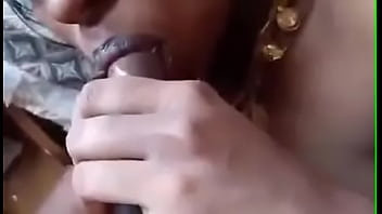 Gadis Desi Yang Menggoda