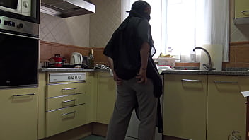 Pembantu Muslim Turki Digilir Kasar Lewat Dubur Oleh Majikannya Di Istanbul