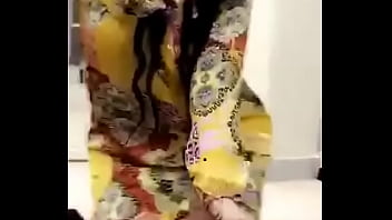 Desi Yang Menggoda Bagian 2: Nafsu Yang Tak Tertahankan