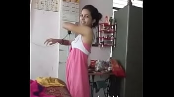 Gadis Seksi Dari India Yang Menggoda