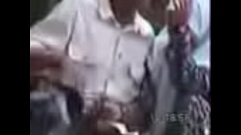 Rangsangan Tangan Ganas Di Balik Jilbab Malaysia