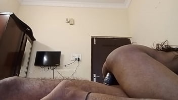 Desi Bhabhi Desa Yang Seksi Ngentot Anal Dengan Milf Asia Amerika, Lihat Deh Cantiknya Memek Dari Dekat