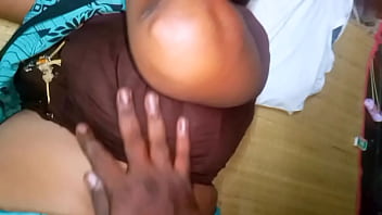 Bibik Desi Ngentot Dengan Anak Muda Yang Ganteng