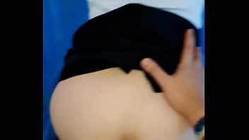 Rekrutan Baru Memohon Untuk Meledak Di Dalam Celah Komandan Wanita Yang Memakai Kaus