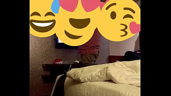 Istri Desi Menggoda Cowok Tukang Kabel Dengan Tubuh Seksi