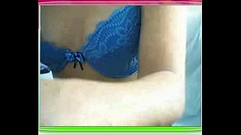 Gadis Turki Menggoyangkan Tubuhnya Dengan Liar Dan Menggoda