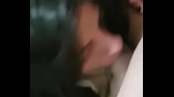 Gadis Desi Mengulum Batang Penuh Nafsu