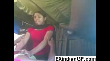 Pacar India Nungging Dan Mengocok Kontol