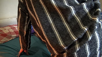 Istri Muslim Turki Yang Patuh Digencet Kasar Oleh Suaminya