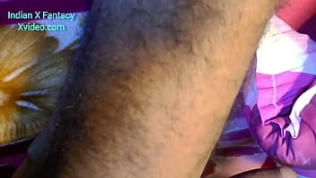 बेड पर धमाल मचाता देसी जोड़ा, गर्मागर्म रियल सेक्स का मज़ा