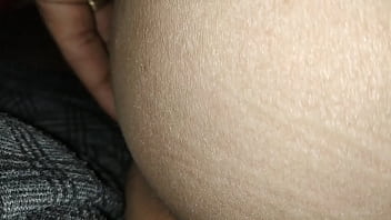 Istri Desi Yang Menggoda Dan Penuh Gairah