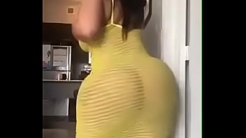 عربية تشتهي زب عربي