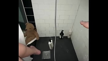 Gadis Arab Saudi Muda Dan Seksi Dengan Tubuh Sempurna Memuaskan Dirinya Di Kamar Mandi – Amatir Asli Los Angeles