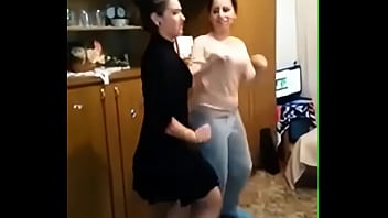 Gadis Arab Yang Menggoda