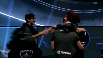 Tim Brasil Menggila Dengan 5 Pria Tiongkok Yang Panas