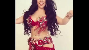 Tarian Arab Yang Menggoda Dan Menggairahkan