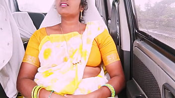 Pembantu India Mengocok Mobil, Bisikan Mesum Telugu Menggoda.