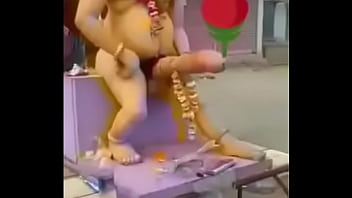 Bahasa Hindi: Bahasa Cinta Yang Menggoda Dan Penuh Gairah