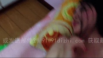 Pasangan Tionghoa Bereksperimen Di Kamar Tidur