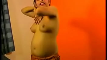 Istri India Desi Rupali Bhabhi Menggoda Dengan Tubuh Telanjang