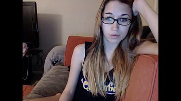 Alexxxcoal Remasah Kamera Dengan Aksi Mesumnya Yang Menggoda