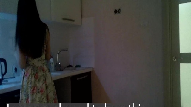 Aku Membantu Gadis Dengan Tasnya, Ternyata Dia Istri Yang Nafsu Dan Merebut Keperawananku