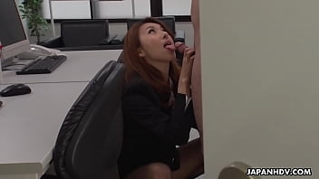 Sekretaris Jepang, Mai Takizawa, Mengisap Kontol Dengan Liar, Tanpa Sensor