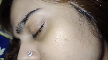 Malam Panas Dengan Tetangga Seksi Dari India